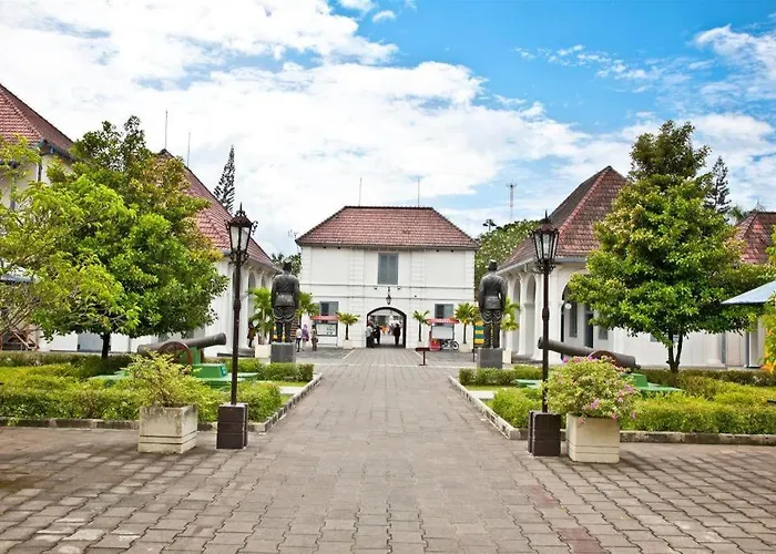 Oyo 91686 Triple S Hotel Malioboro Yogyakarta